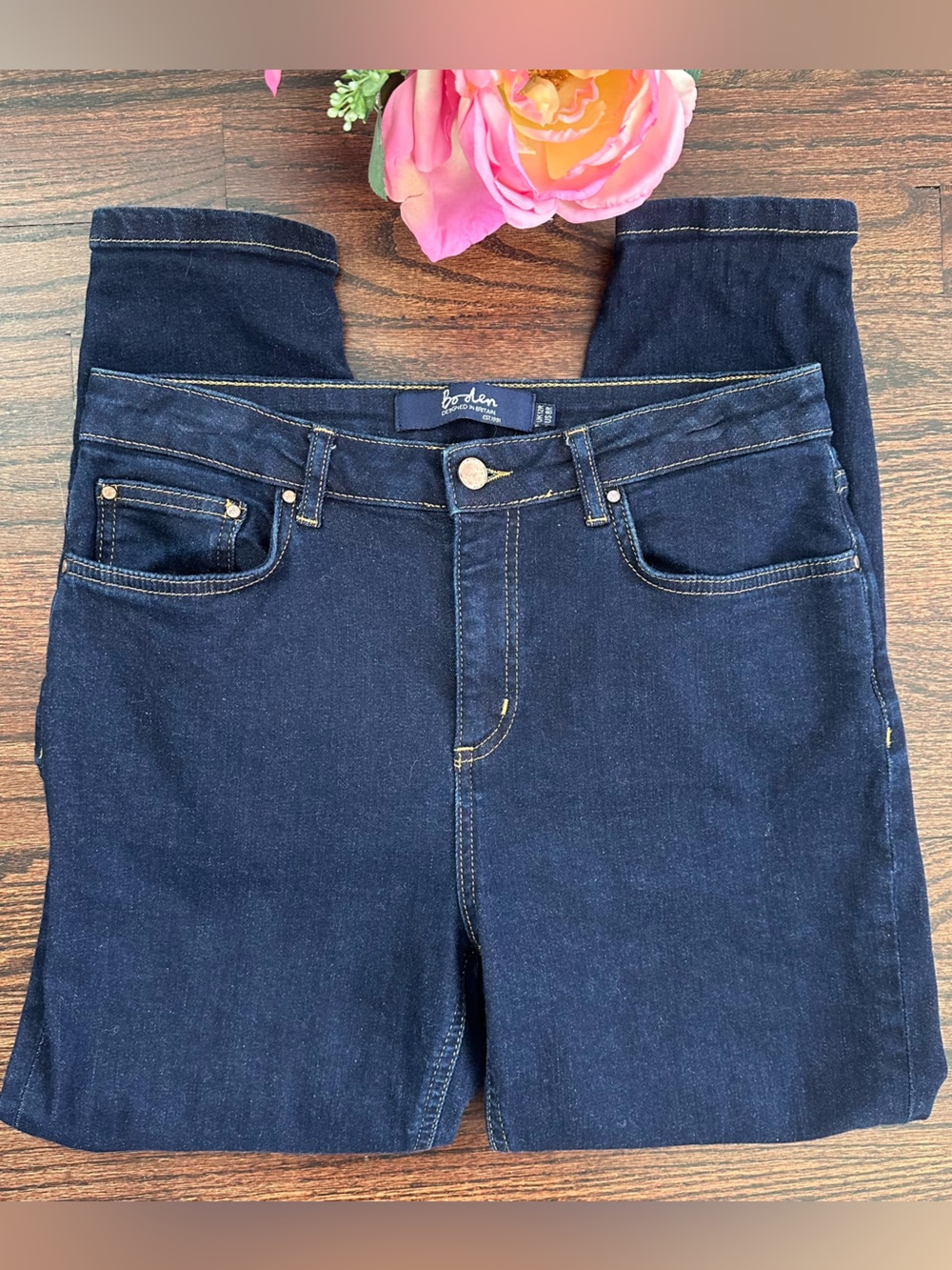 Boden the Cropped SoHo Skinny jeans, size 8R US sizing